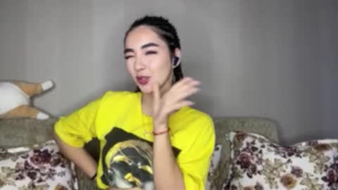 Jenifer online show from 09/25/25, 04:49