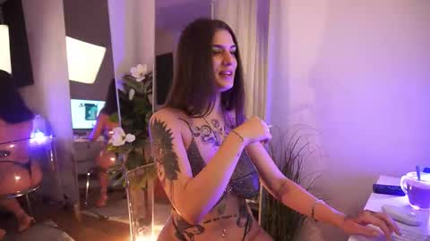 jeniffer_foxx online show from 09/12/25, 04:45