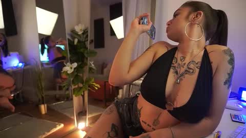 jeniffer_foxx online show from 09/17/25, 04:58