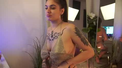 jeniffer_foxx online show from 09/23/25, 05:10