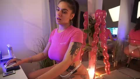 jeniffer_foxx online show from 09/30/25, 05:12