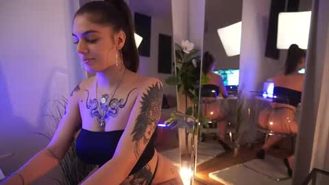 jeniffer_foxx online show from 10/01/25, 04:40