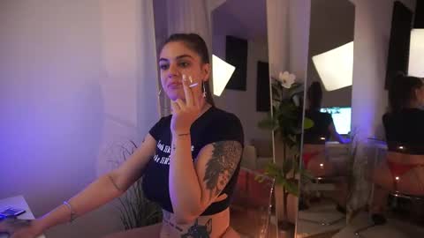 jeniffer_foxx online show from 10/05/25, 04:00