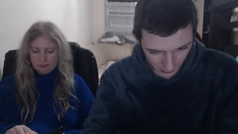 JenisAndPeter online show from 02/05/25, 06:04
