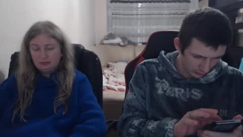 JenisAndPeter online show from 02/08/25, 07:59