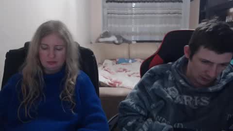JenisAndPeter online show from 02/09/25, 08:45