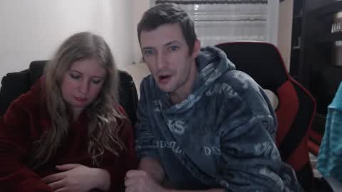 JenisAndPeter online show from 02/10/25, 08:42
