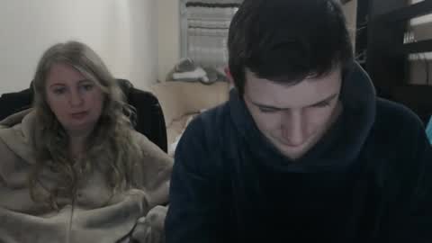 JenisAndPeter online show from 02/18/25, 06:04