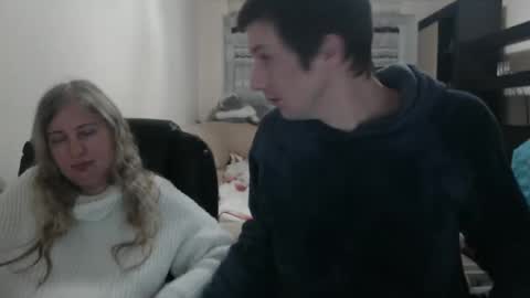 JenisAndPeter online show from 02/27/25, 08:42