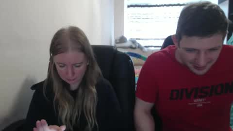 JenisAndPeter online show from 09/25/25, 07:12