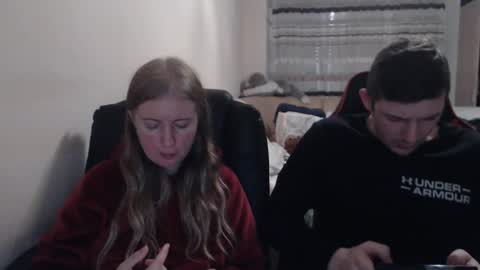 Snapshot of jenisandpeter chatting on 11/15/25, 08:05 JenisAndPeter online show from 11/15/25, 08:05