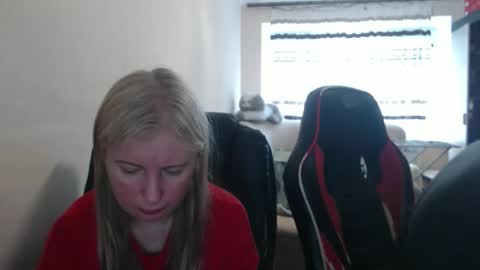 JenisAndPeter online show from 05/09/26, 07:02