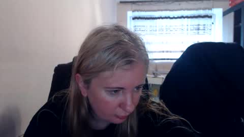 JenisAndPeter online show from 06/08/26, 04:46