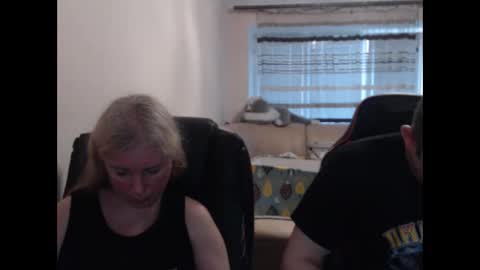 JenisAndPeter online show from 06/11/26, 05:44