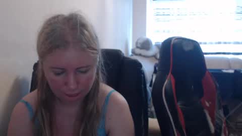 JenisAndPeter online show from 06/22/26, 04:53