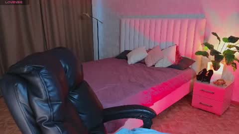 jenna_adams_ online show from 06/15/26, 12:35