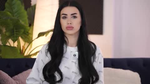 jenna_day online show from 09/28/25, 07:14