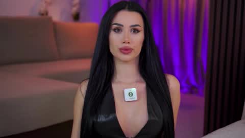 jenna_day online show from 12/05/25, 08:05