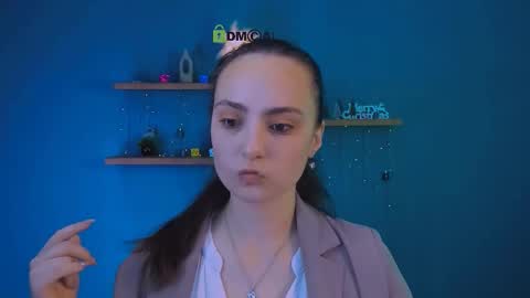 Snapshot of jenna_elayne chatting on 01/12/26, 08:30 jenna_elayne online show from 01/12/26, 08:30