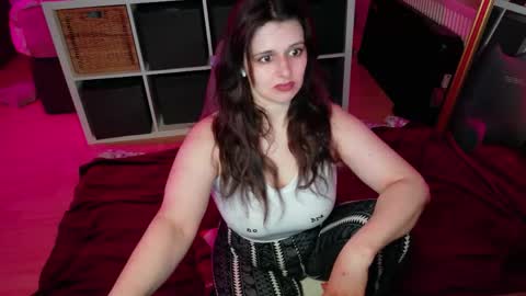 jennasxy19 online show from 05/18/26, 02:12