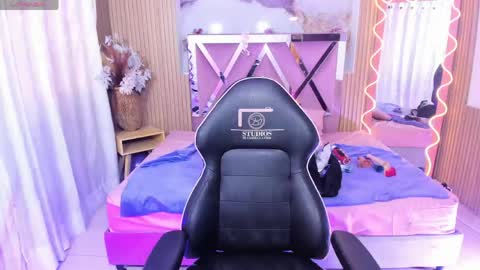 jenna_tay1 online show from 05/09/26, 07:52