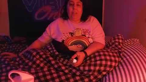 Snapshot of jennabrady chatting on 01/11/26, 06:29 Dragon Queen. Be my Dragon -- and online show from 01/11/26, 06:29