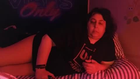 Snapshot of jennabrady chatting on 02/20/26, 09:43 Dragon Queen. Be my Dragon -- and online show from 02/20/26, 09:43