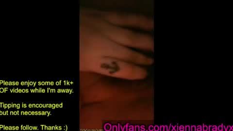 Snapshot of jennabrady chatting on 07/09/26, 07:01 Dragon Queen. Be my Dragon -- and online show from 07/09/26, 07:01