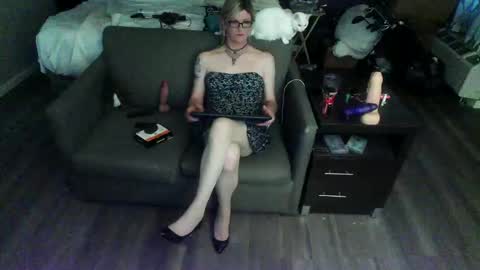 Jenna Cross online show from 06/09/26, 01:17