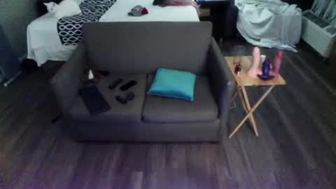 Jenna Cross online show from 07/24/26, 01:58