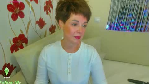 Jenn online show from 02/15/26, 01:31