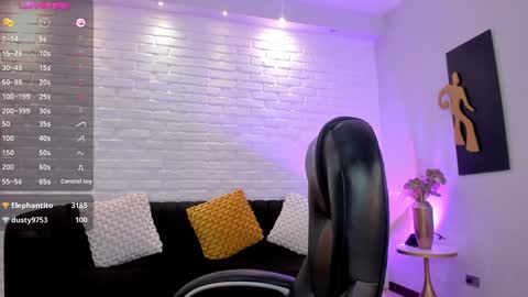 Jenna Olson  online show from 01/22/25, 12:38
