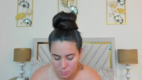jenner_madison online show from 07/04/26, 12:33