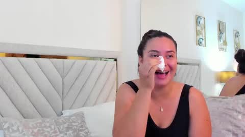 jenner_madison online show from 07/15/26, 11:37
