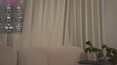  jenn  online show from 10/12/25, 11:31