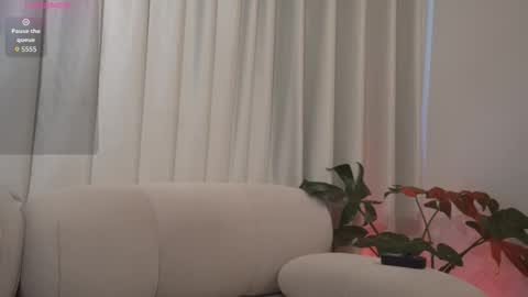  jenn  online show from 10/23/25, 11:20