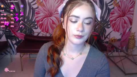 Snapshot of jenni_arango chatting on 05/22/26, 01:17 Jenny online show from 05/22/26, 01:17