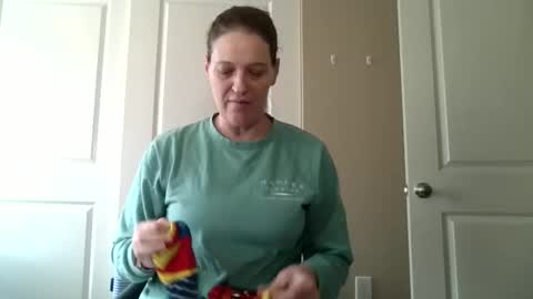 Snapshot of jennibean6996 chatting on 01/02/25, 06:01 Jennibean6996 online show from 01/02/25, 06:01