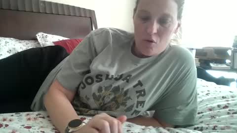 Snapshot of jennibean6996 chatting on 10/01/25, 04:13 Jennibean6996 online show from 10/01/25, 04:13