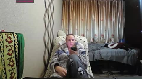 Snapshot of jennideep chatting on 12/20/25, 11:01 JenniDeep online show from 12/20/25, 11:01