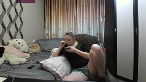 Snapshot of jennideep chatting on 01/12/26, 11:26 JenniDeep online show from 01/12/26, 11:26