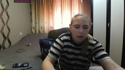 Snapshot of jennideep chatting on 04/12/26, 11:37 JenniDeep online show from 04/12/26, 11:37