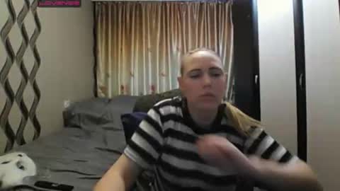 Snapshot of jennideep chatting on 04/22/26, 11:06 JenniDeep online show from 04/22/26, 11:06