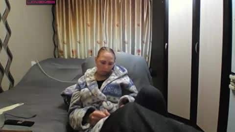 Snapshot of jennideep chatting on 05/27/26, 06:49 JenniDeep online show from 05/27/26, 06:49