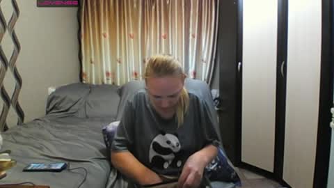 JenniDeep online show from 06/24/26, 03:11