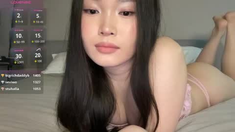 jennie_yung online show from 04/22/26, 12:35