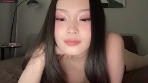 jennie_yung online show from 06/10/26, 06:34