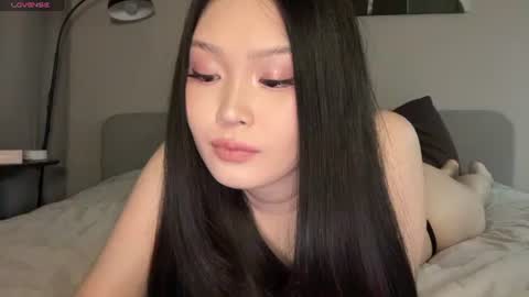 jennie_yung online show from 07/17/26, 11:20