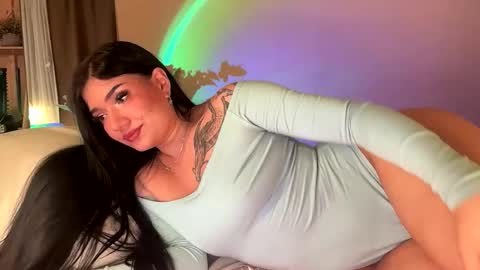 Snapshot of jennies_body chatting on 09/24/25, 10:57 jennies_body online show from 09/24/25, 10:57