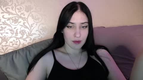 Helen online show from 02/26/25, 11:48